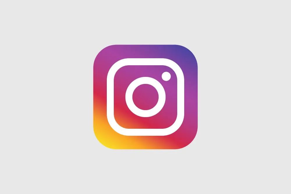 Instagram Hikayelere AI Gecis Efekti Ekledi