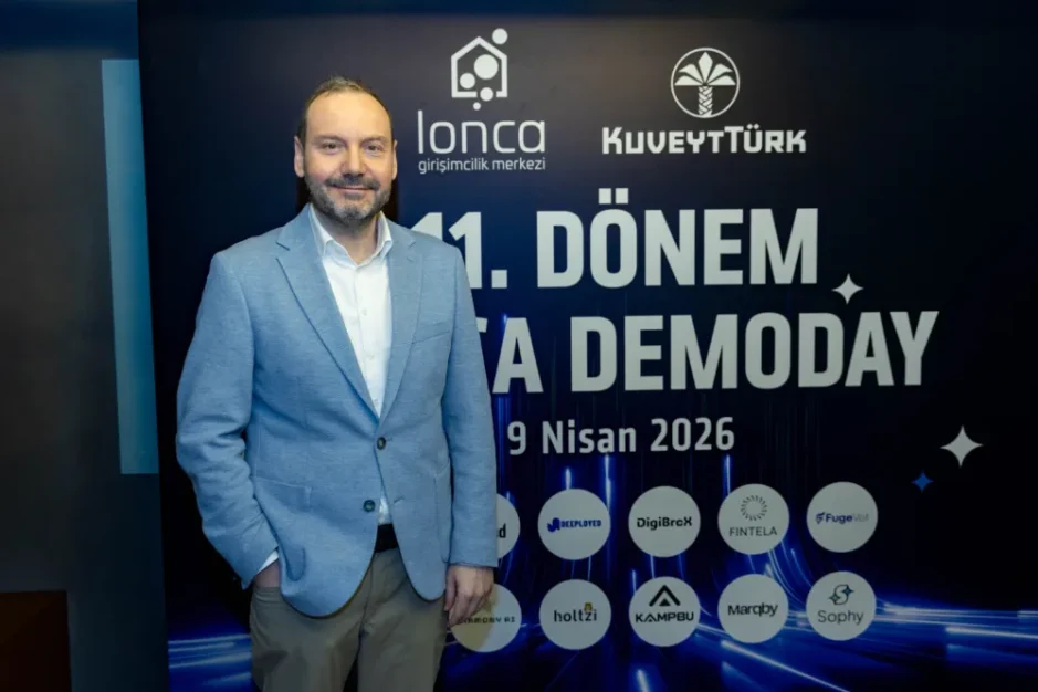 Loncadan 11. Donem Mezuniyeti 12 Girisim Sahneye Cikti